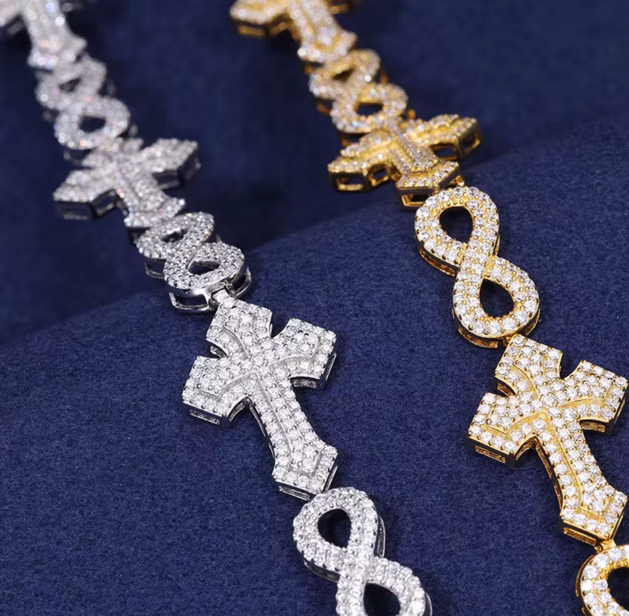 Cross x Infinity Link Moissanite Bracelet