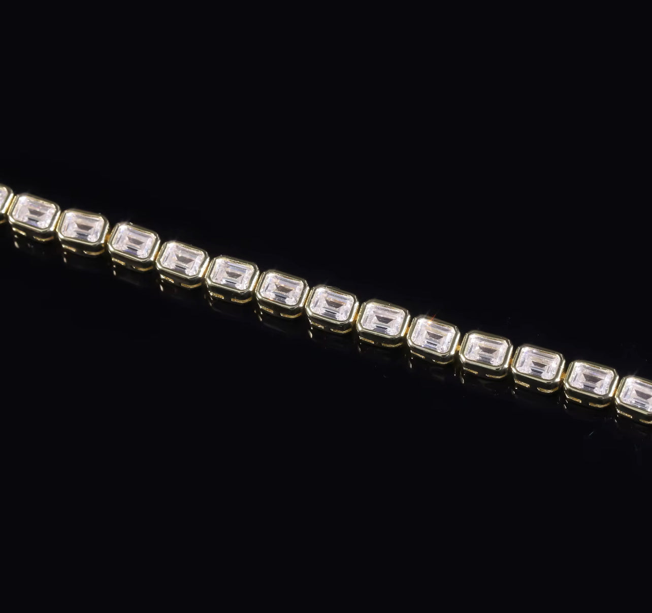 Baguette Women’s Diamond Bracelet